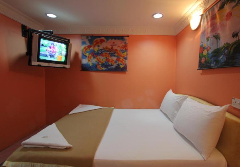 New Wave Hotel Sdn Bhd - Medan Batu-grotten Kamer foto