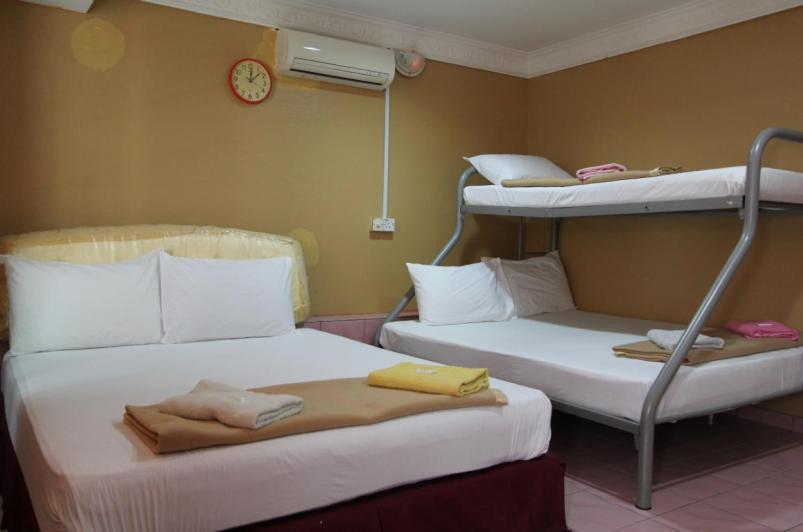 New Wave Hotel Sdn Bhd - Medan Batu-grotten Kamer foto
