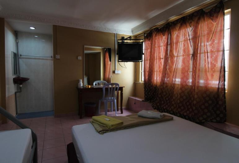 New Wave Hotel Sdn Bhd - Medan Batu-grotten Kamer foto