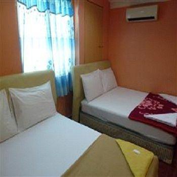 New Wave Hotel Sdn Bhd - Medan Batu-grotten Buitenkant foto