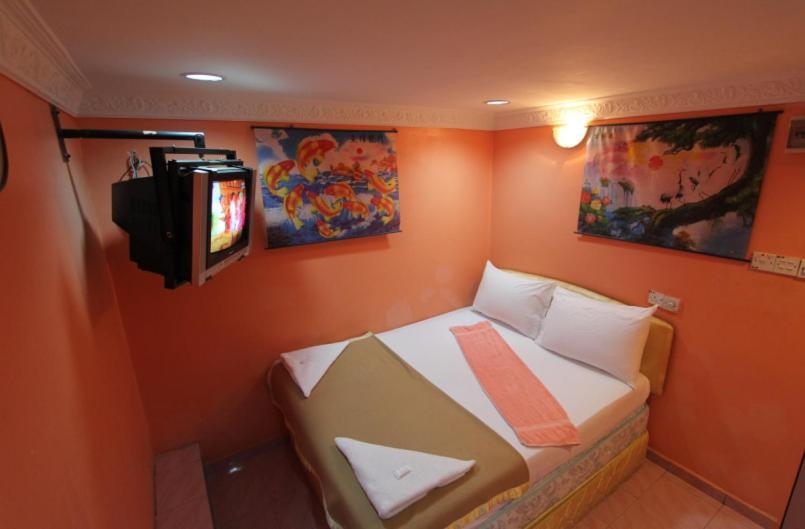 New Wave Hotel Sdn Bhd - Medan Batu-grotten Buitenkant foto
